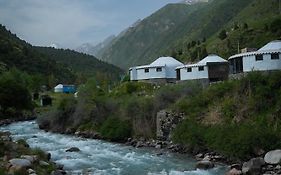 Rahmat Yurts